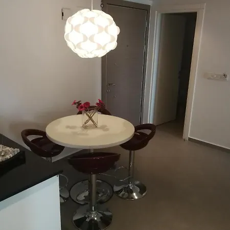 Vip Babylon アパート シダ